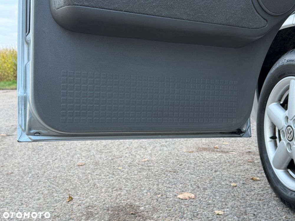 Volkswagen Multivan Standard - 25