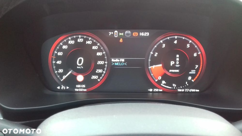 Volvo XC 40 - 22