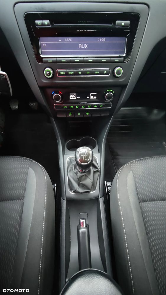 Skoda RAPID 1.6 TDI DPF Ambition - 16