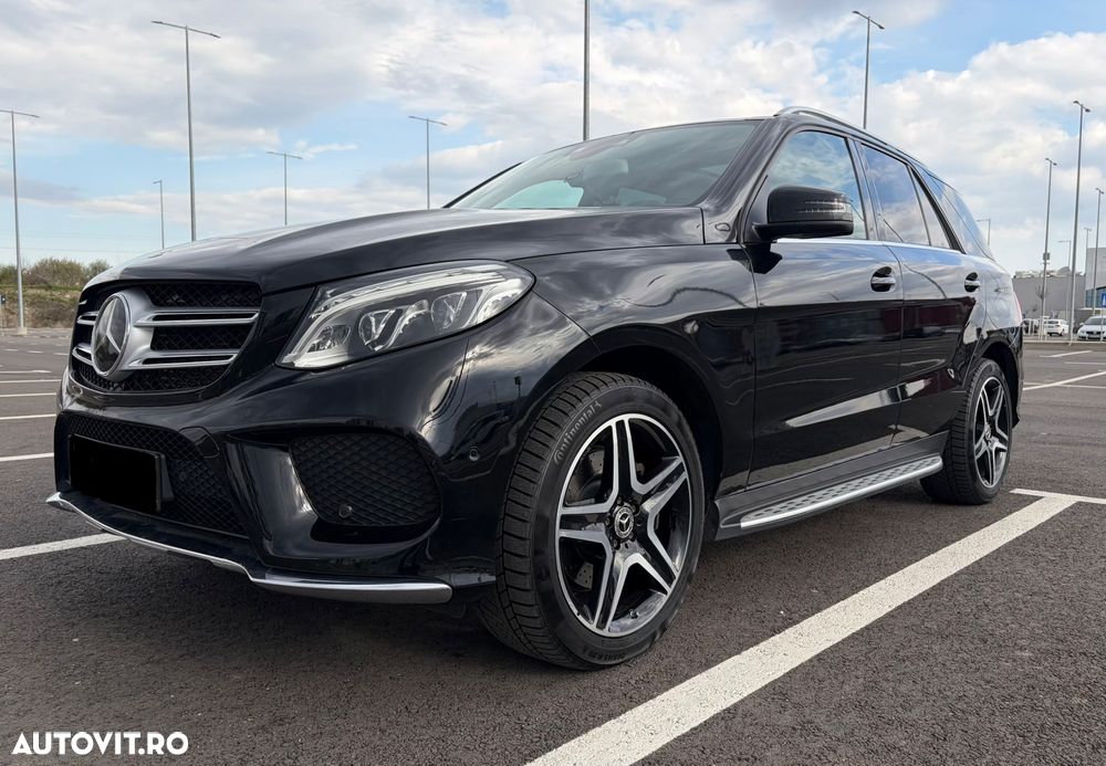 Mercedes-Benz GLE - 1