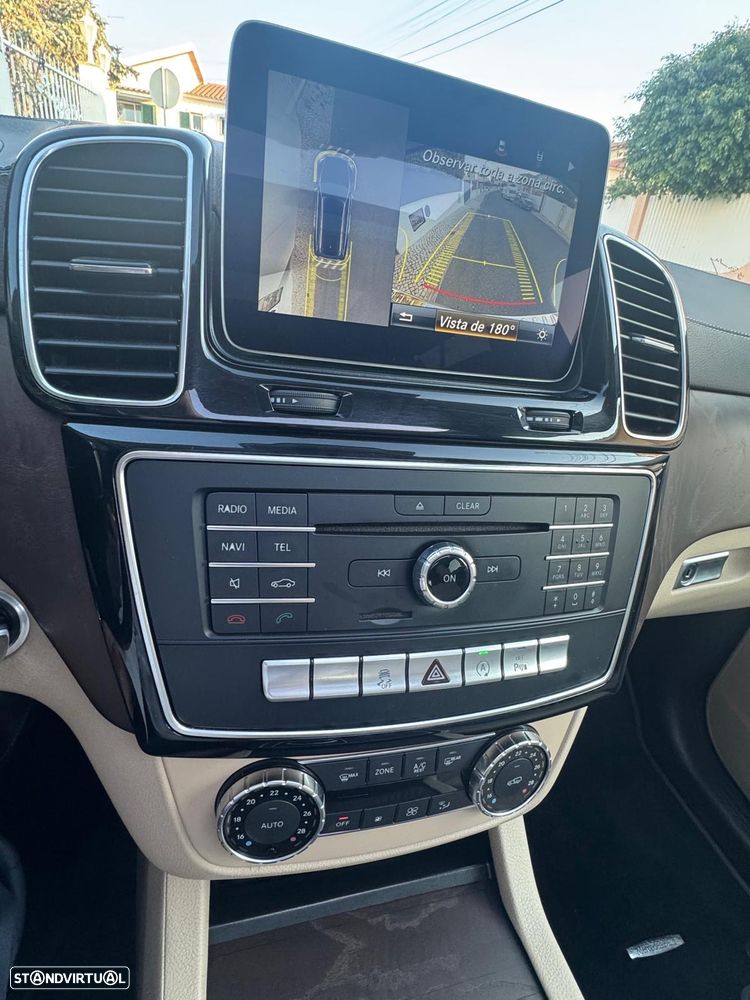 Mercedes-Benz GLS 350 d 4-Matic - 3