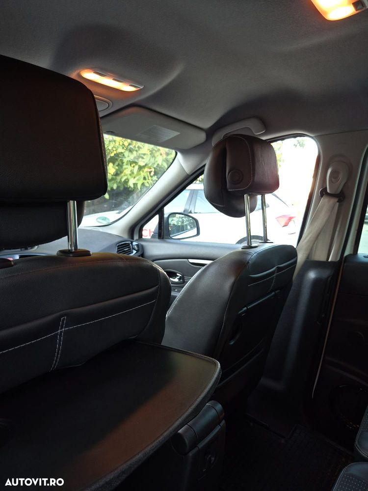Renault Scenic - 9