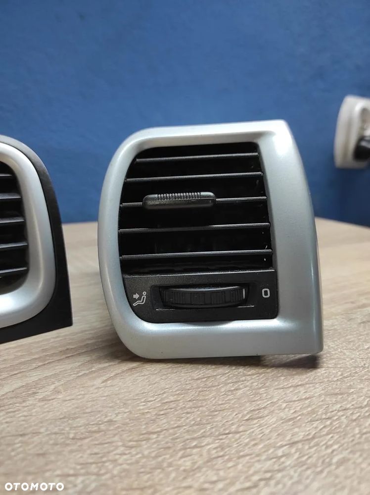 KRATKA KRATKI NAWIEWU ŚRODKOWA BOCZNE KOMPLET SKODA FABIA II 2 ROOMSTER VRS - 3