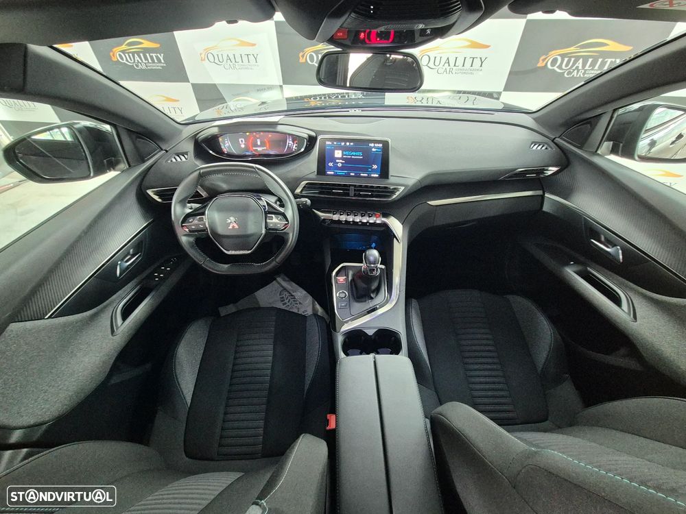Peugeot 3008 PureTech 130 Stop & Start GPF Active Pack - 12