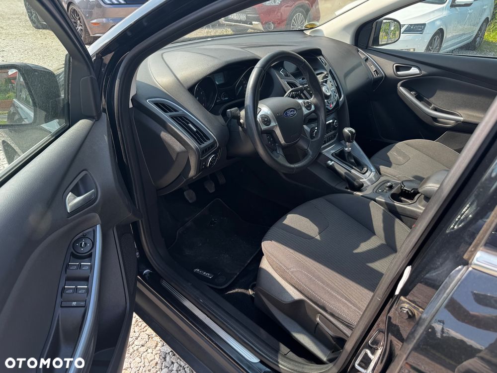 Ford Focus 1.6 EcoBoost Titanium - 23