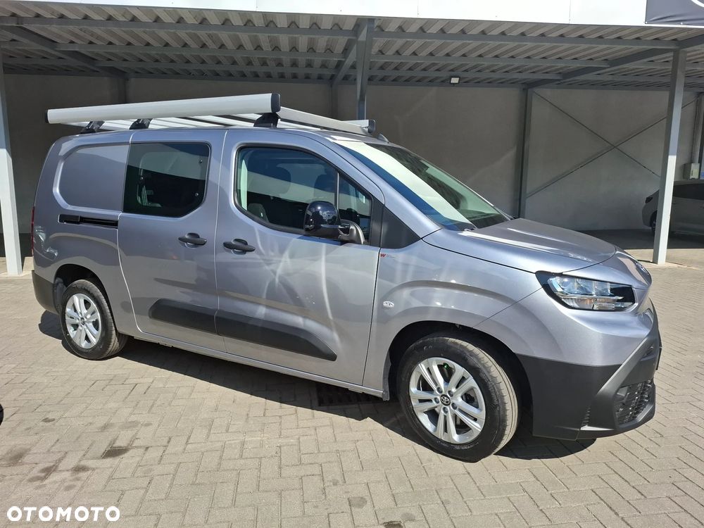 Toyota Proace City - 33