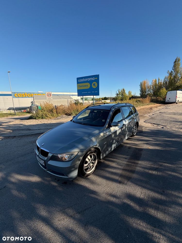 BMW Seria 3 320i - 2