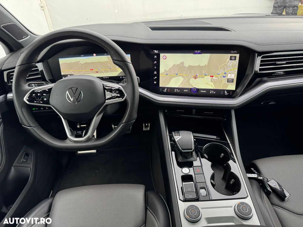 Volkswagen Touareg V6 TDI R-Style - 15