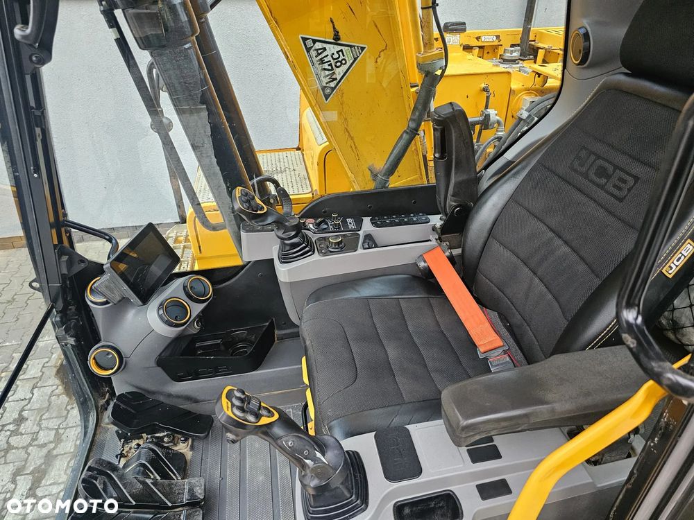 JCB 150X H Engcon - 12
