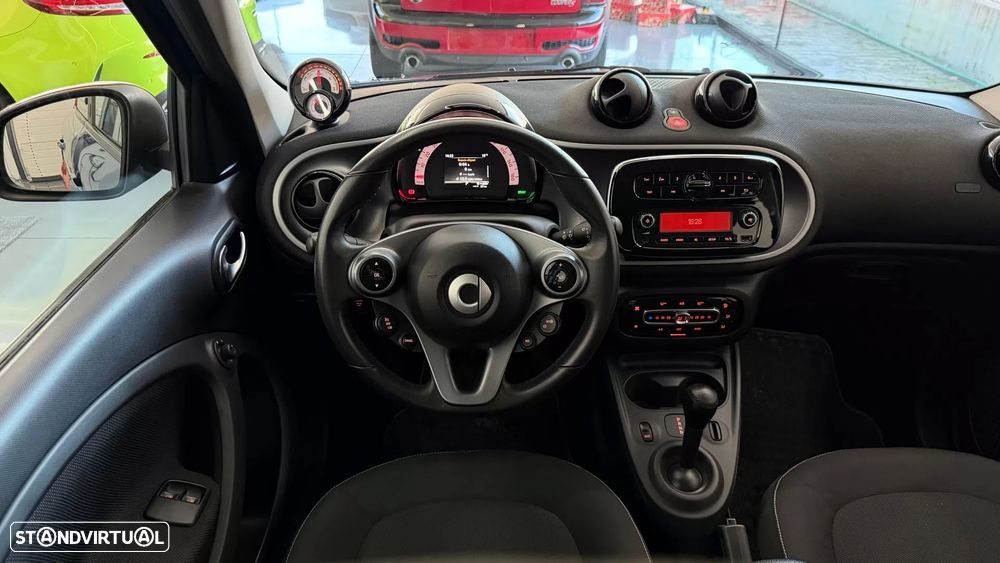 Smart ForFour EQ - 17