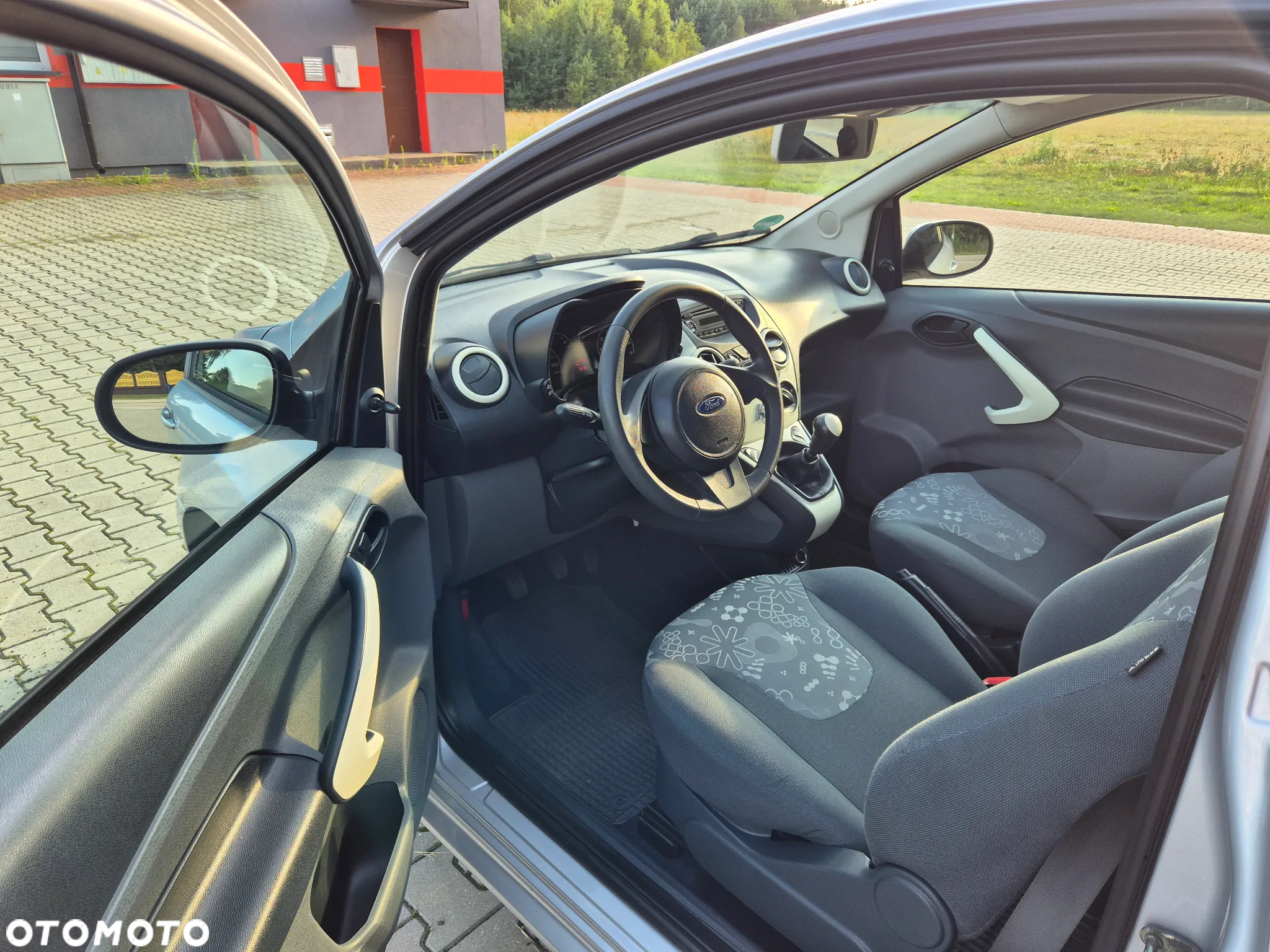 Ford KA 1.2 Ambiente - 17