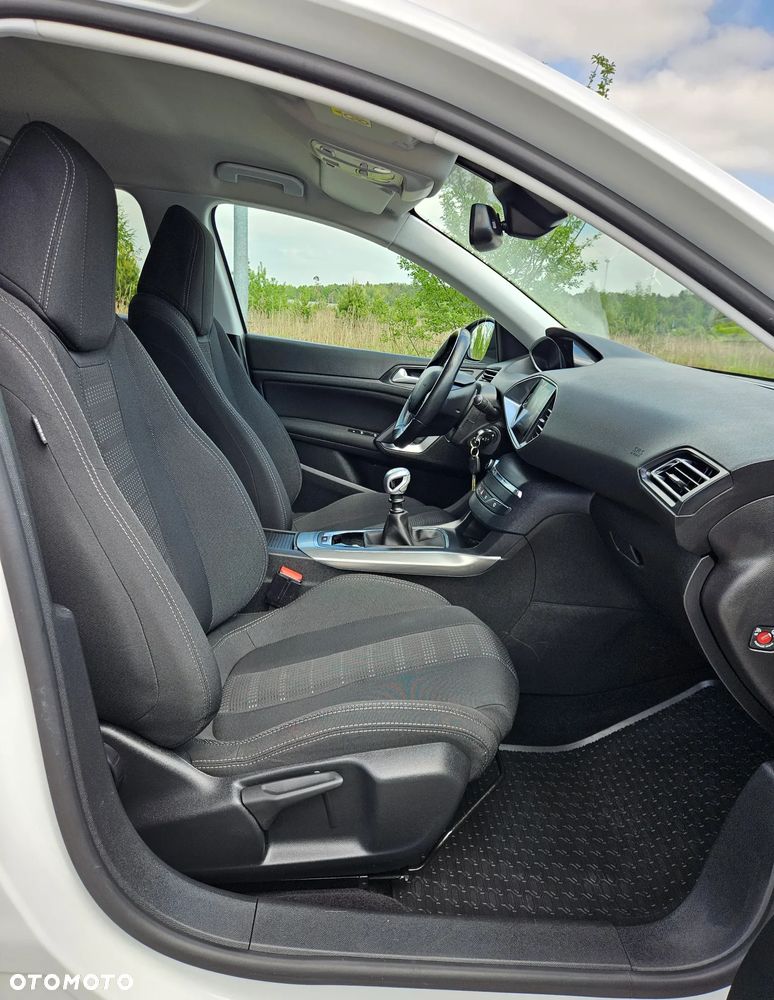 Peugeot 308 BlueHDi FAP 120 Stop & Start Allure - 15