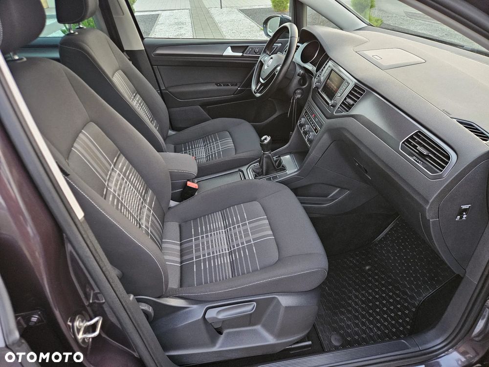 Volkswagen Golf Sportsvan 2.0 TDI BlueMotion Technology Lounge - 26