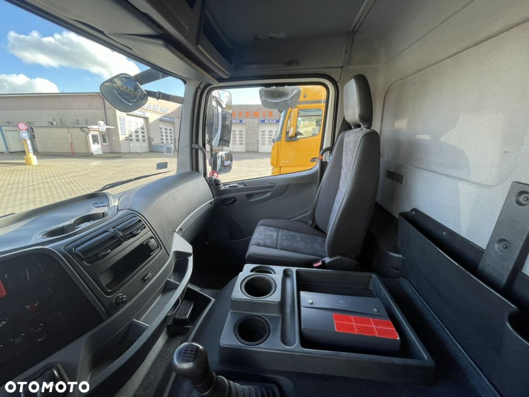 Mercedes-Benz Axor 1829 - 15