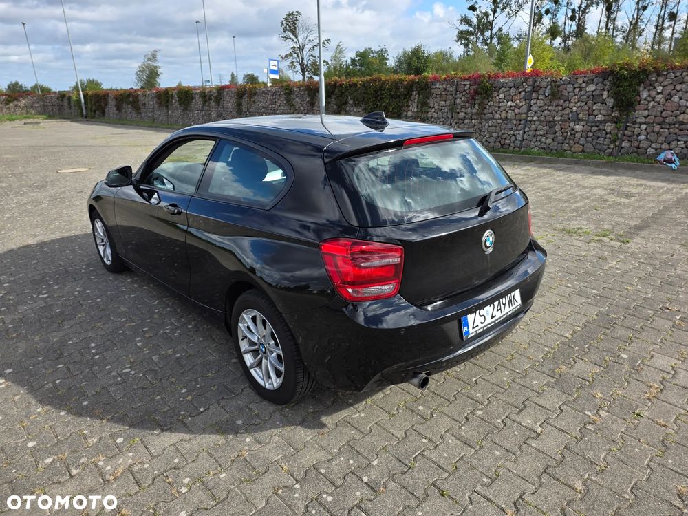 BMW Seria 1 118i Advantage - 4
