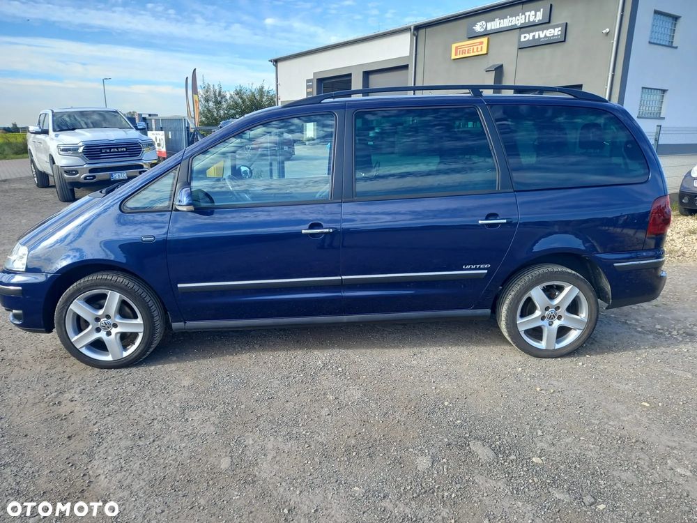 Volkswagen Sharan 2009 photo 5