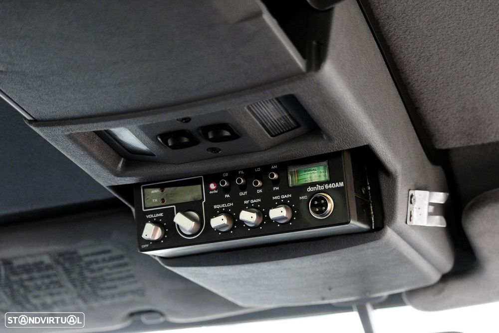 Toyota Land Cruiser 3.0 TD Pack 1 - 25