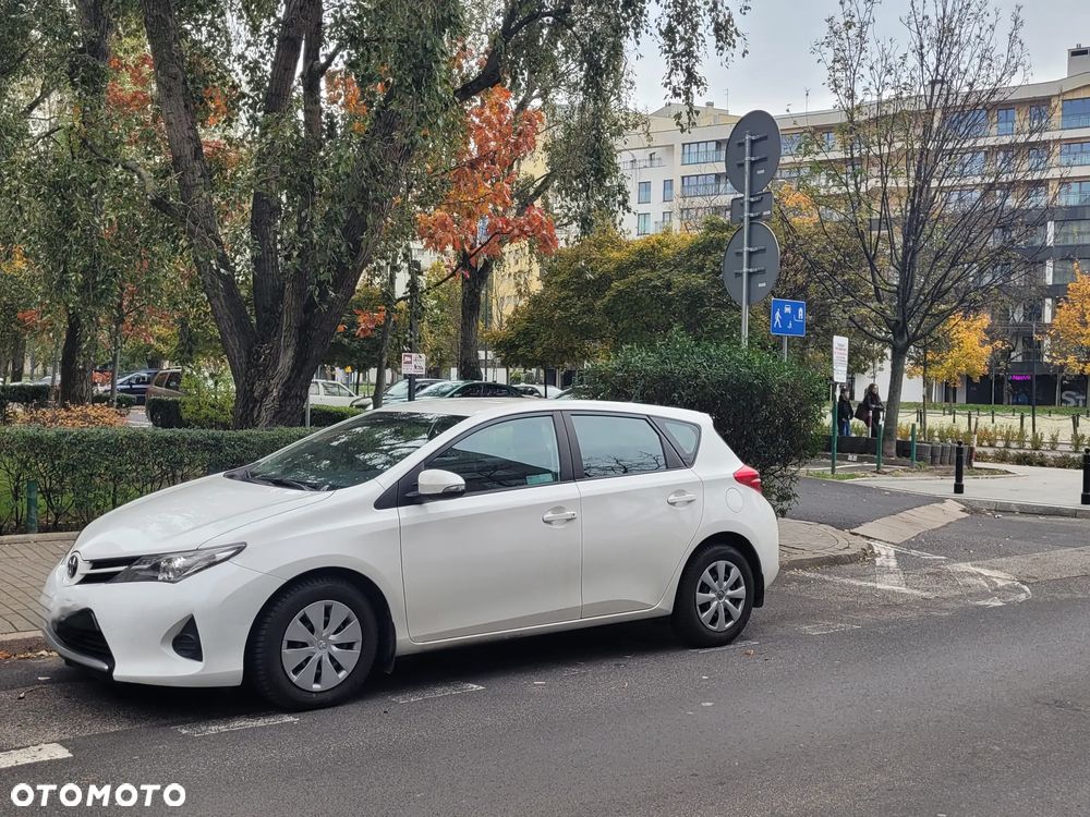 Toyota Auris - 3