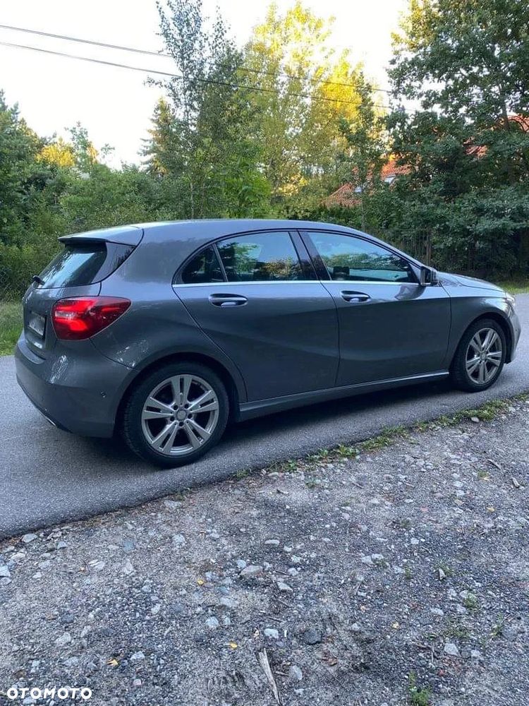 Mercedes-Benz Klasa A 180 7G-DCT Style - 19