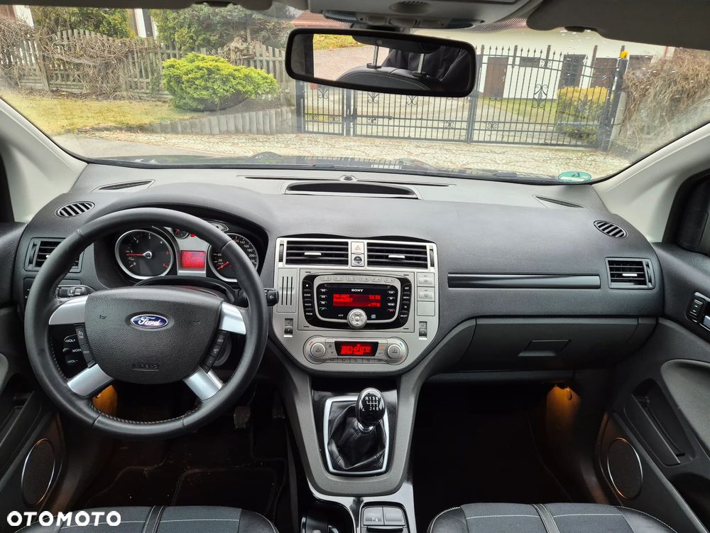 Ford Kuga 2.0 TDCi Titanium - 6