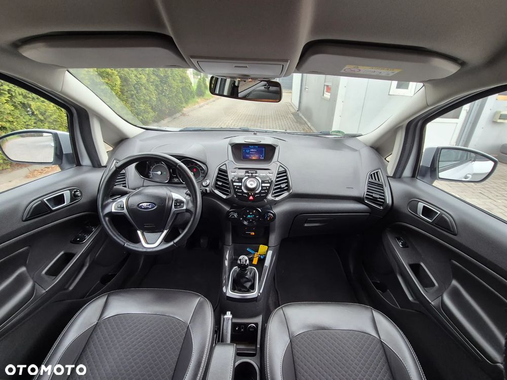 Ford EcoSport 1.0 EcoBoost TITANIUM - 28