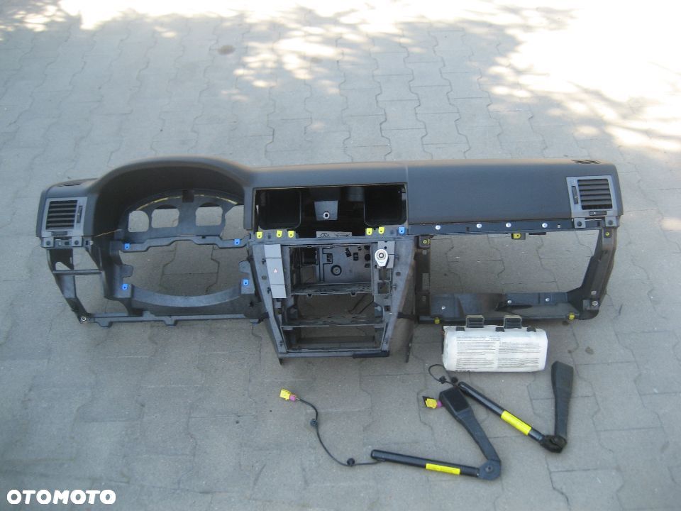 OPEL VECTRA C 03-05R DESKA ROZDZIELCZA AIRBAG