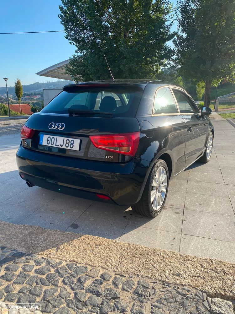 Audi A1 1.6 TDI Attraction - 4