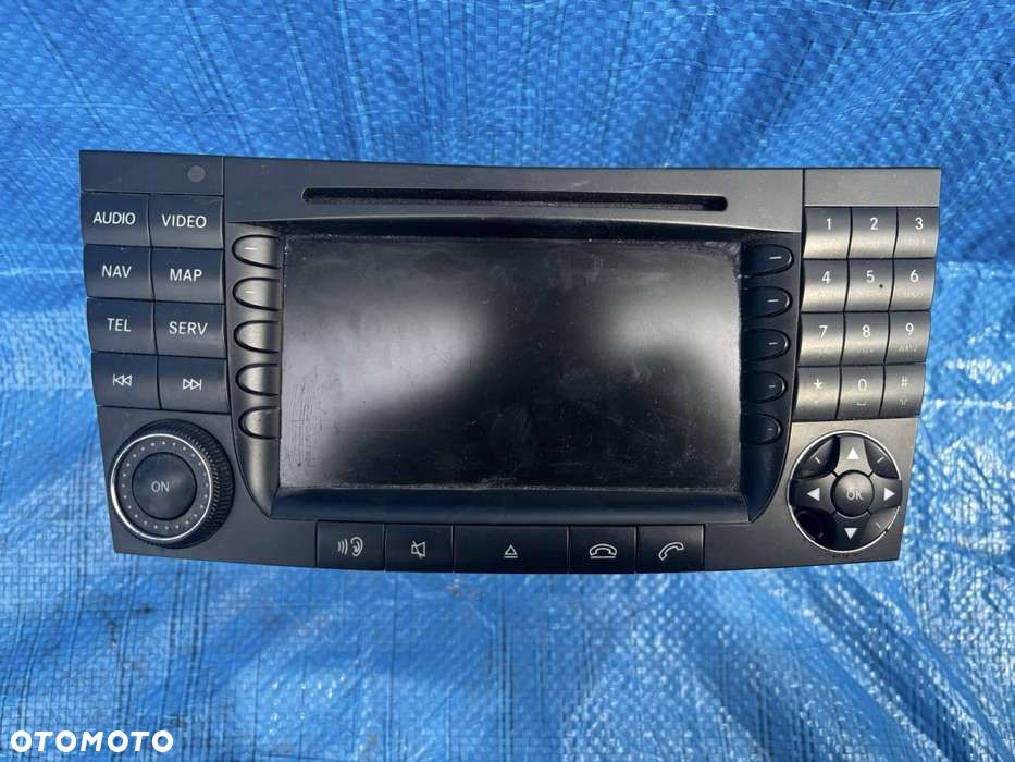 MERCEDES radio nawigajca navi command - 1