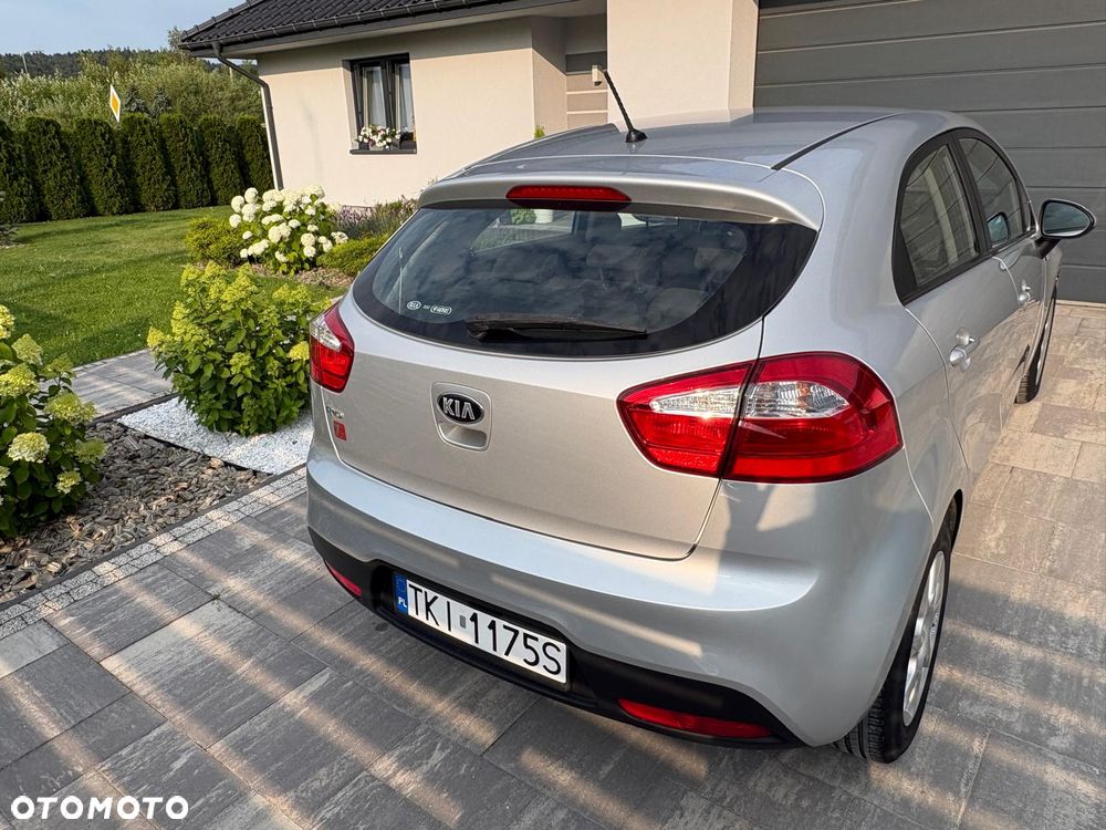 Kia Rio 1.2 M - 6