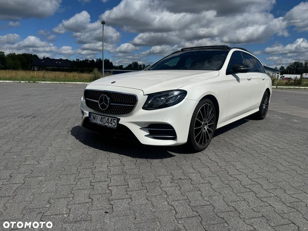 Mercedes-Benz Klasa E 400 d 4Matic T 9G-TRONIC AMG Line - 2