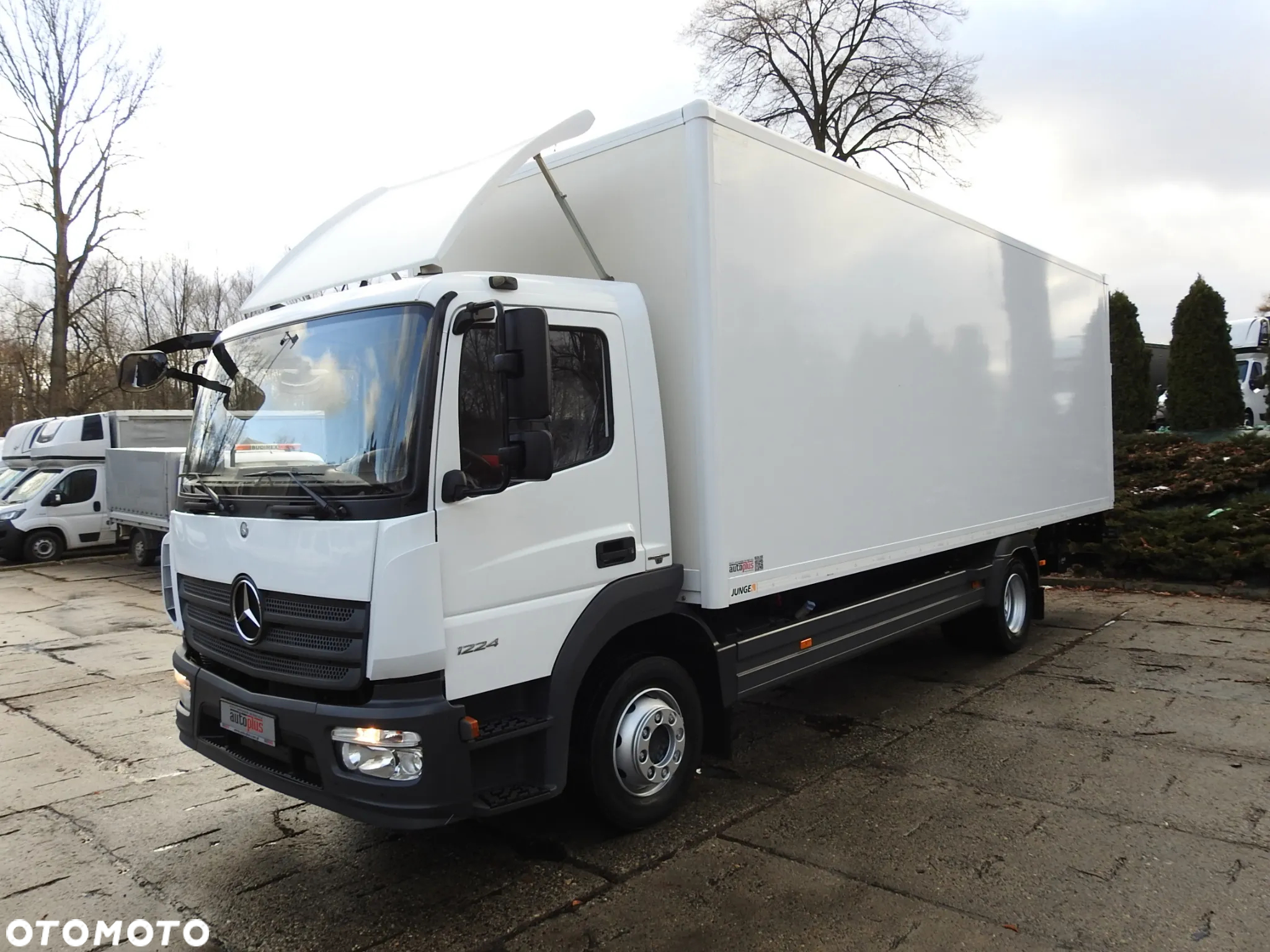 Mercedes-Benz ATEGO 12.24 KONTENER WINDA 18 PALET TEMPOMAT KLIMATYZACJA AUTOMAT BLIŹNIACZE KOŁA 7698KM [ 929526 ] - 7