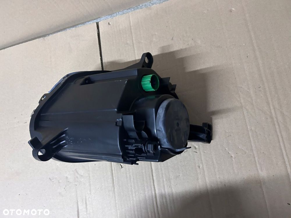 LAMPA LEWY PRZÓD FIAT 500 LIFT 15-22R. EUROPA 4PIN 81549002 - 4