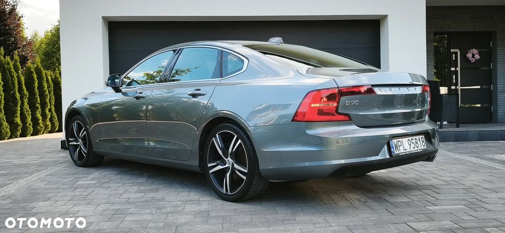 Volvo S90 D3 Momentum - 4