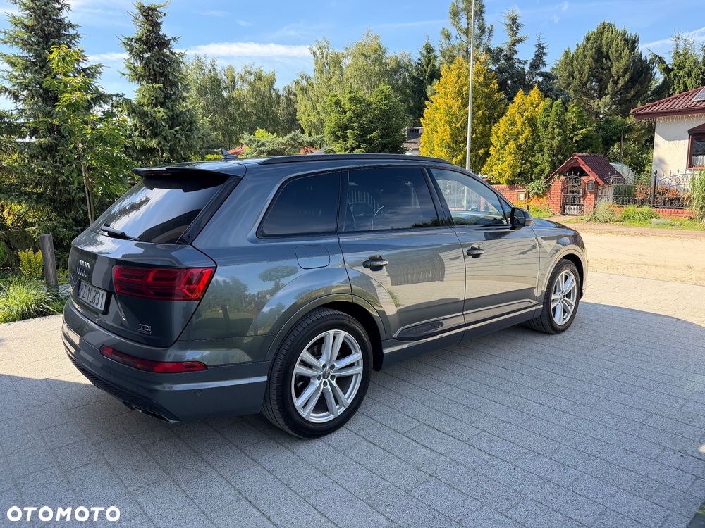 Audi Q7 - 2