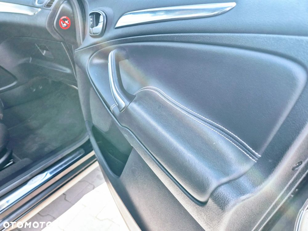 Ford S-Max 2.0 TDCi DPF Business Edition - 11