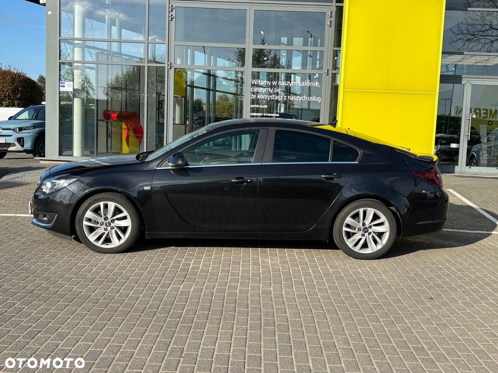 Opel Insignia - 10