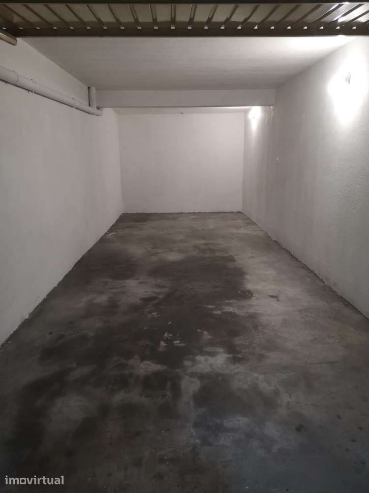Garagem em Pinhal Novo por 23.000 EUR - Grande imagem: 2/3