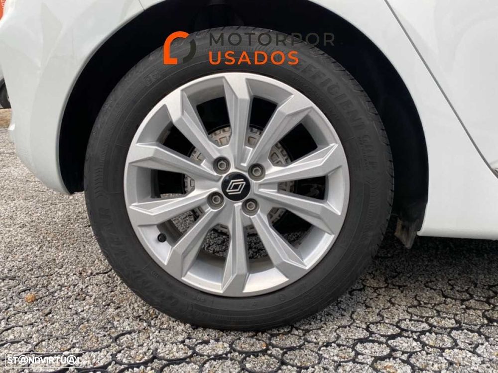 Renault Clio 1.0 TCe Evolution - 21