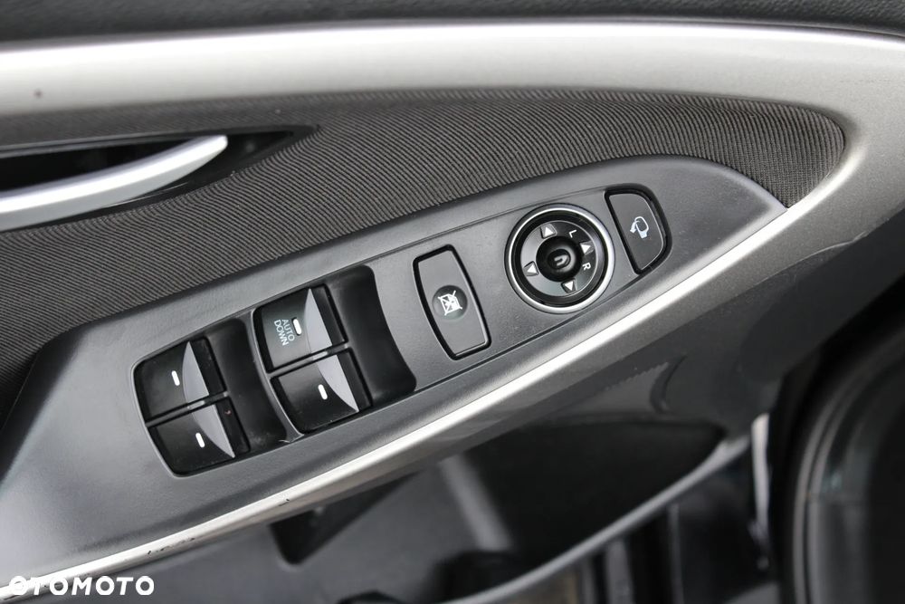 Hyundai i30 1.4 Comfort - 24