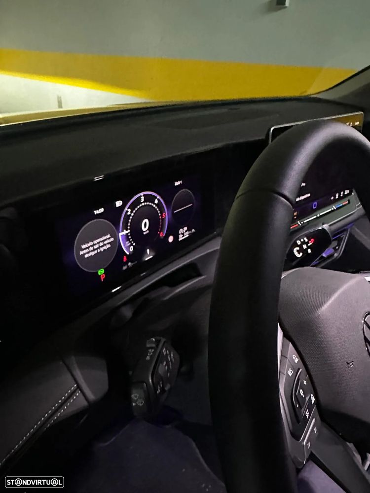 VW Tiguan 2.0 TDI Urban DSG - 6