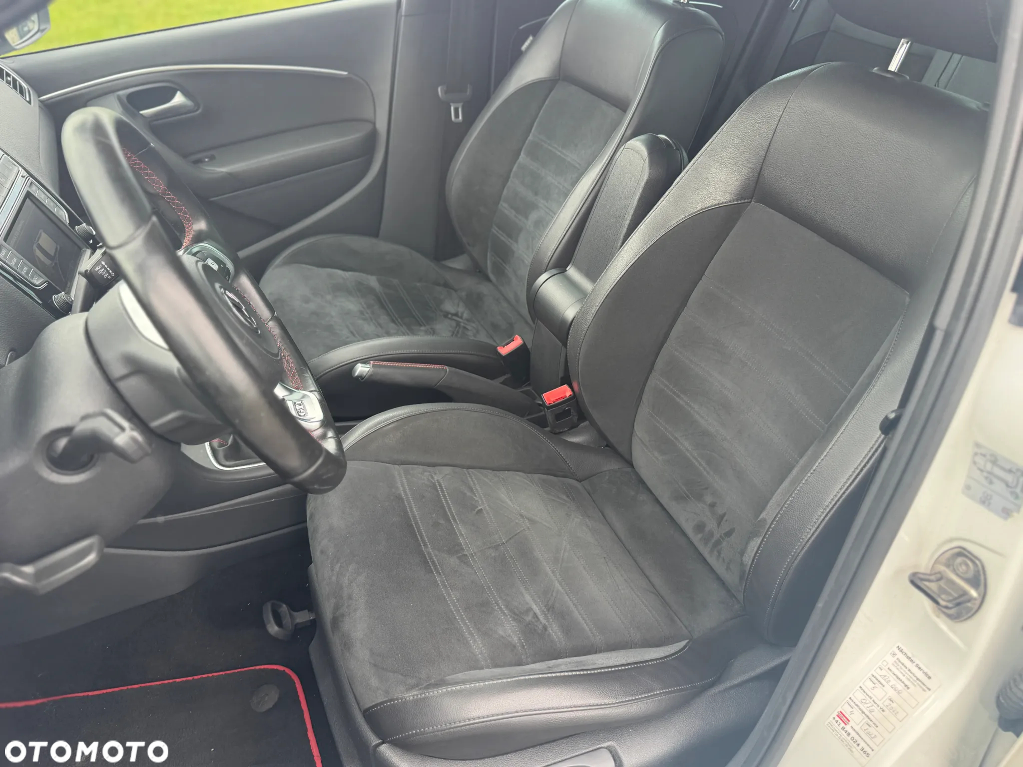 Volkswagen Polo 1.8 TSI (Blue Motion Technology) GTI - 13