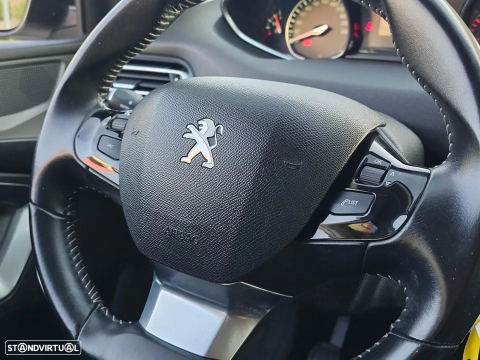 Peugeot 308 SW 1.5 BlueHDi Allure - 9