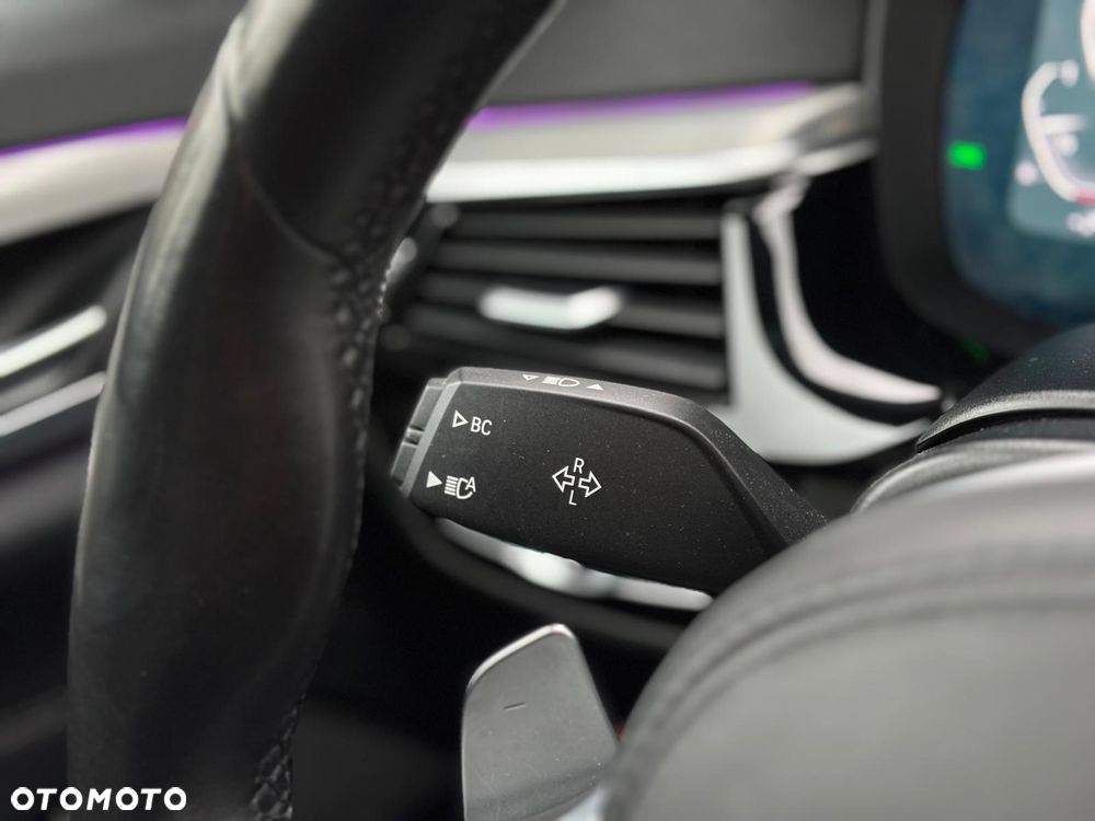 BMW Seria 5 530e M Sport sport - 28