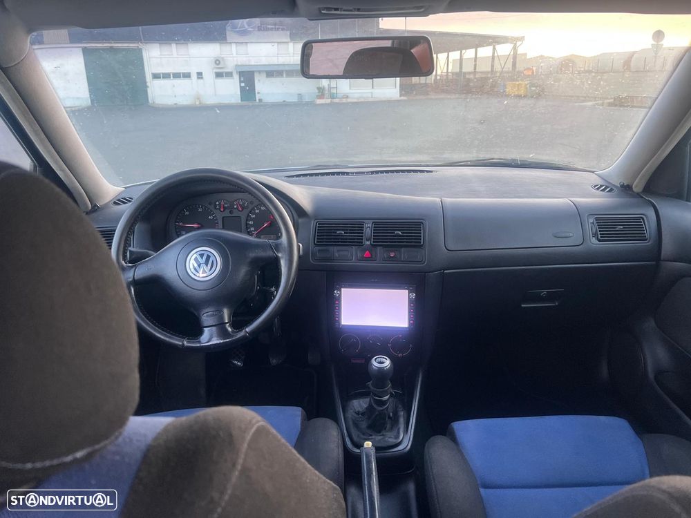 VW Golf 1.9 TDi Highline - 10
