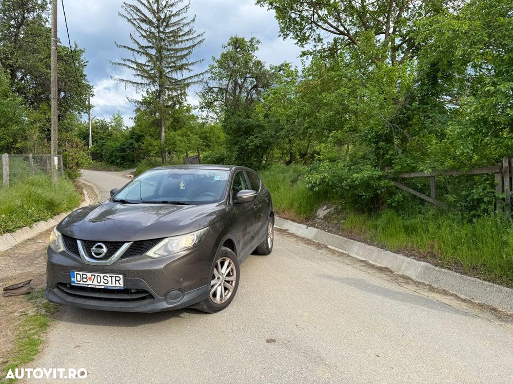 Nissan Qashqai 1.5 DCI Start/Stop Tekna - 8