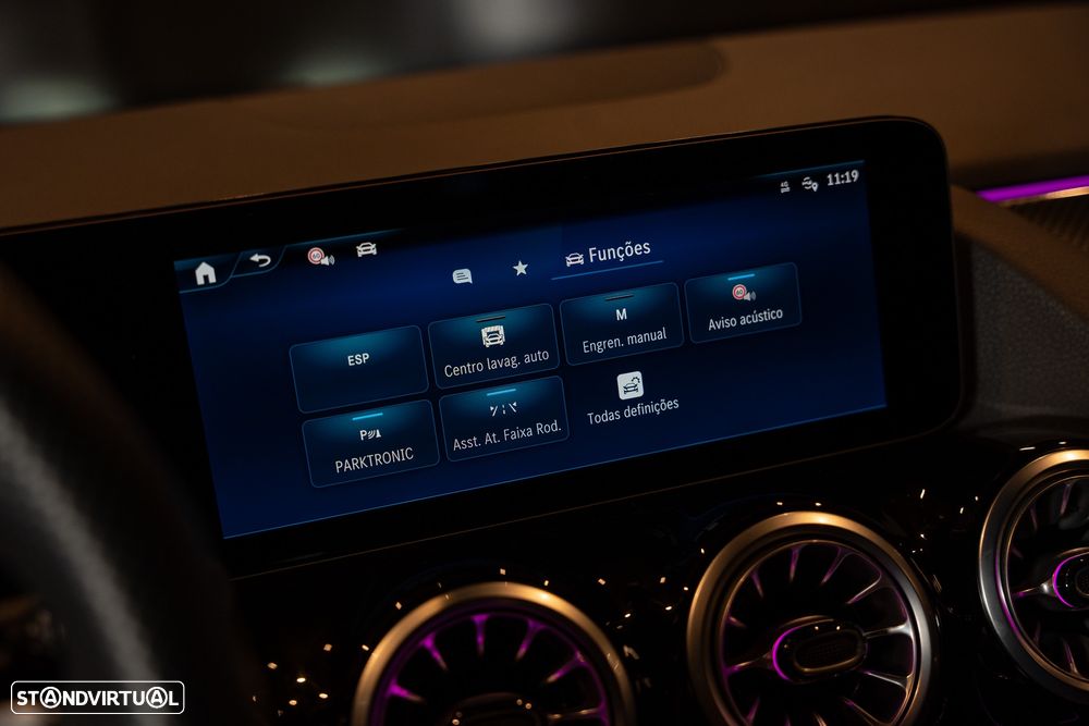 Mercedes-Benz GLA 250 e AMG Line - 23