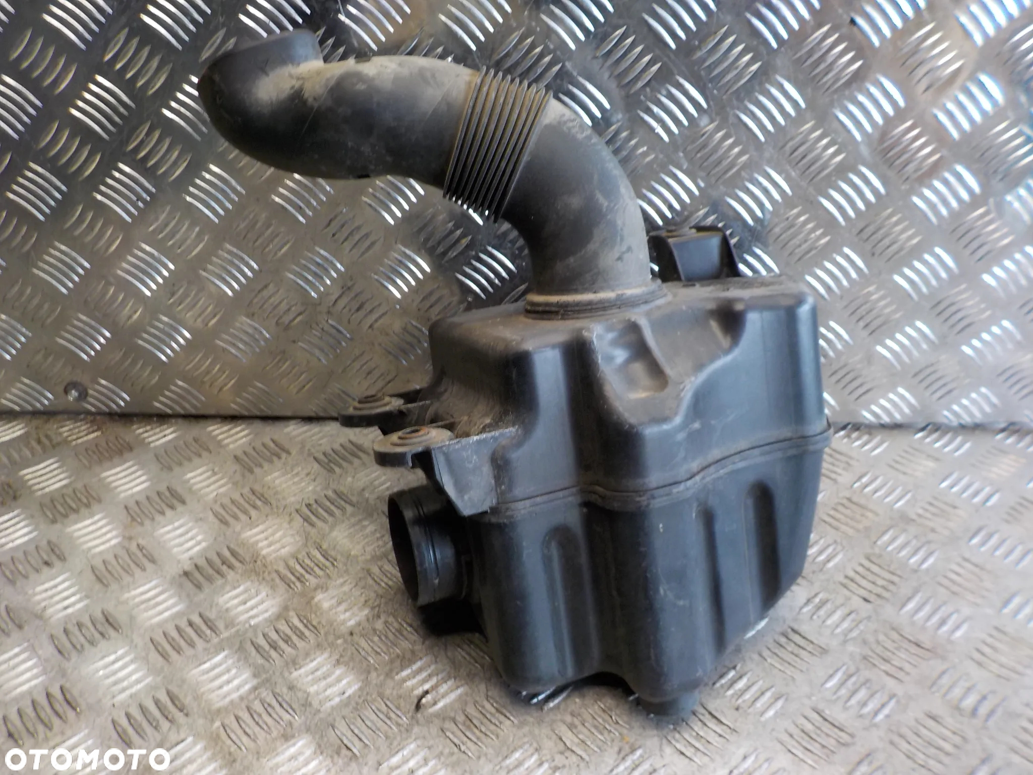 SEAT ALTEA 1.6 MPI REZONATOR POWIETRZA 1K0129622D - 3