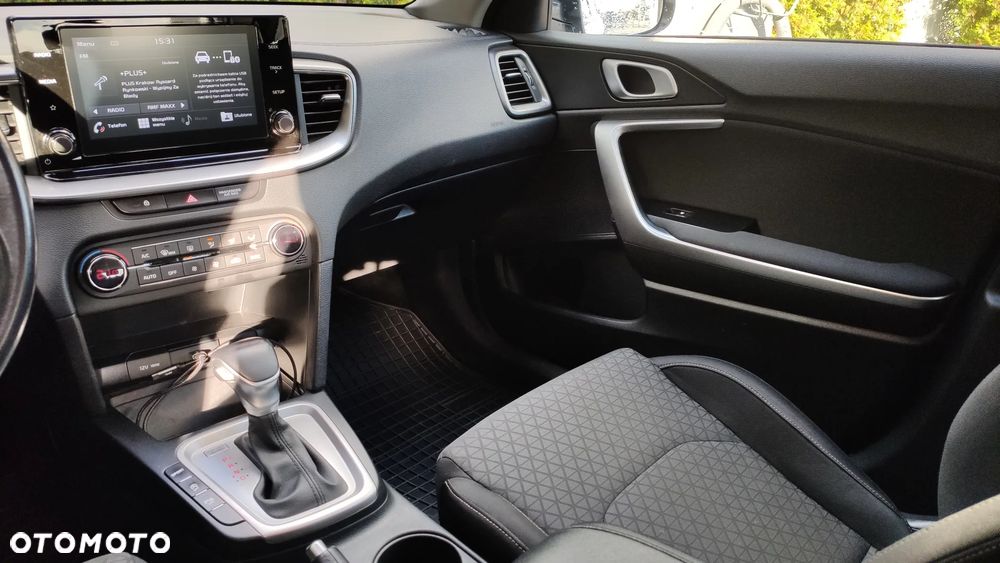 Kia Ceed 1.6 CRDi SCR M DCT - 6