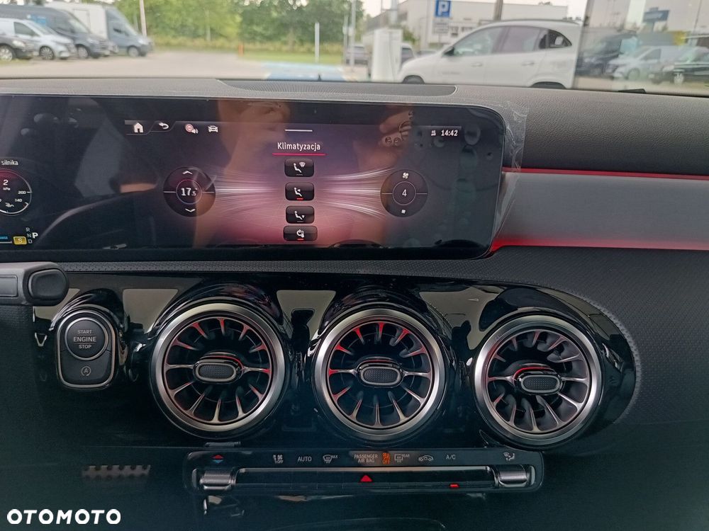 Mercedes-Benz Klasa A - 25