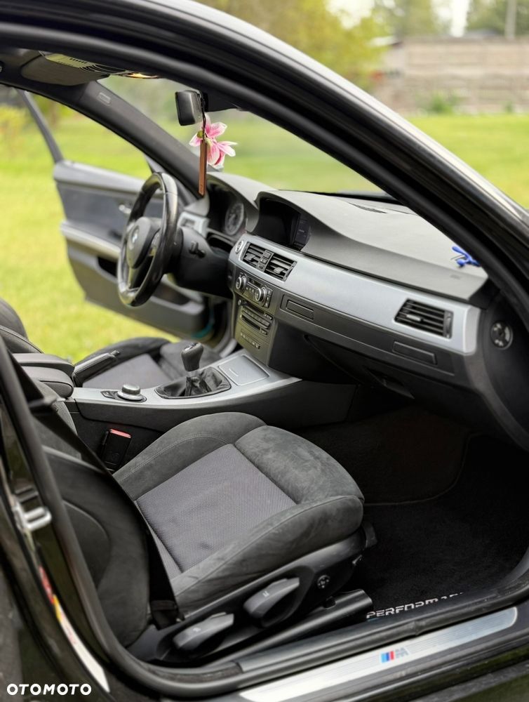 BMW Seria 3 320d - 11
